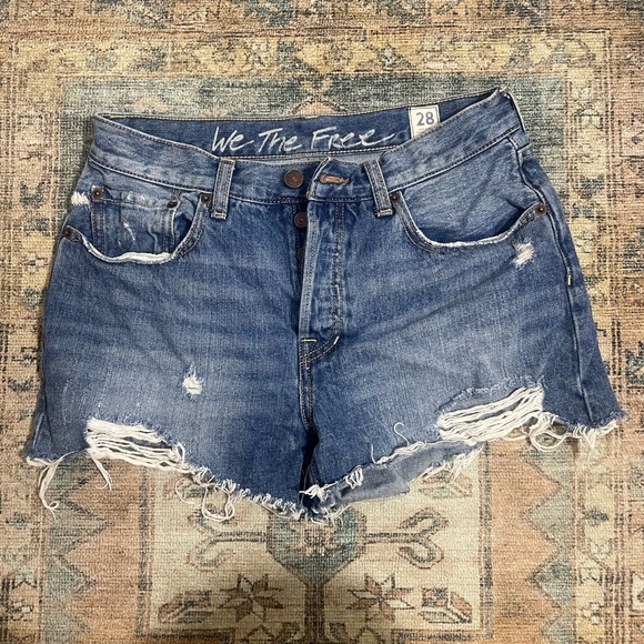 We The Free Demin Shorts - Picture 4 of 4
